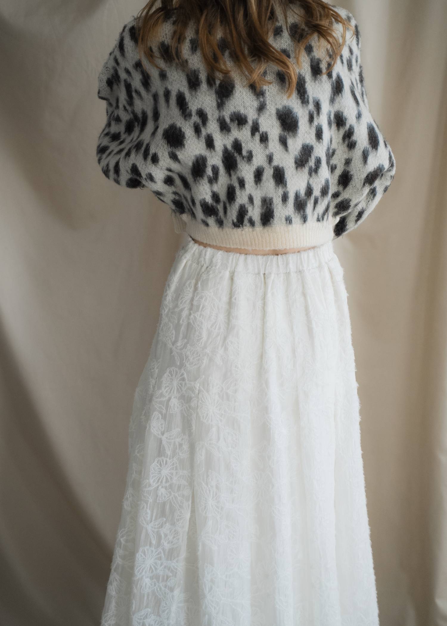sheer lace pleats medium SK