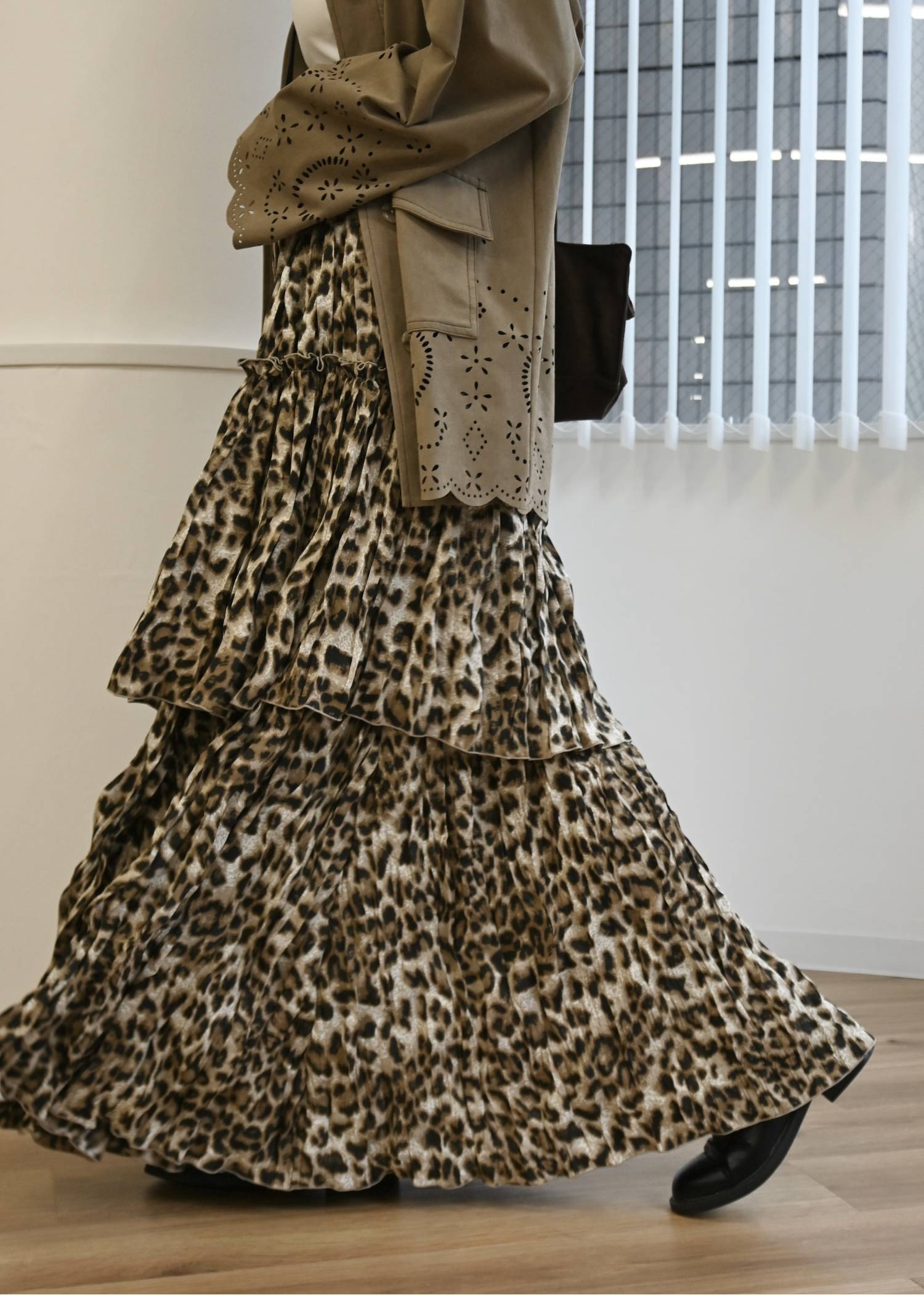 random tiered crinkle maxi SK