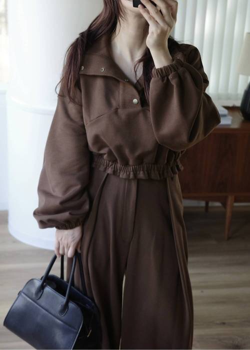 half button cropped stand collar sweat tops