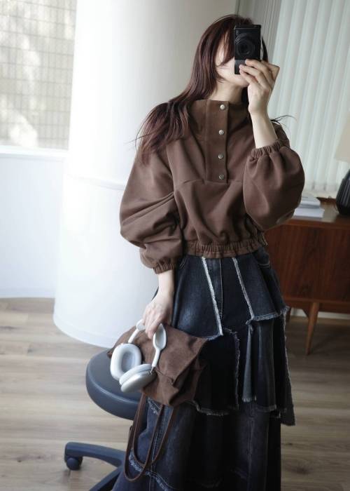 half button cropped stand collar sweat tops