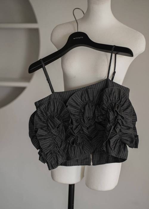 multi wave frill gather camisole