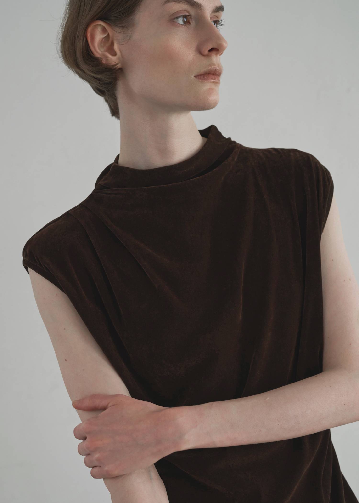 stretch sheer velour bottle neck no sleeve tops