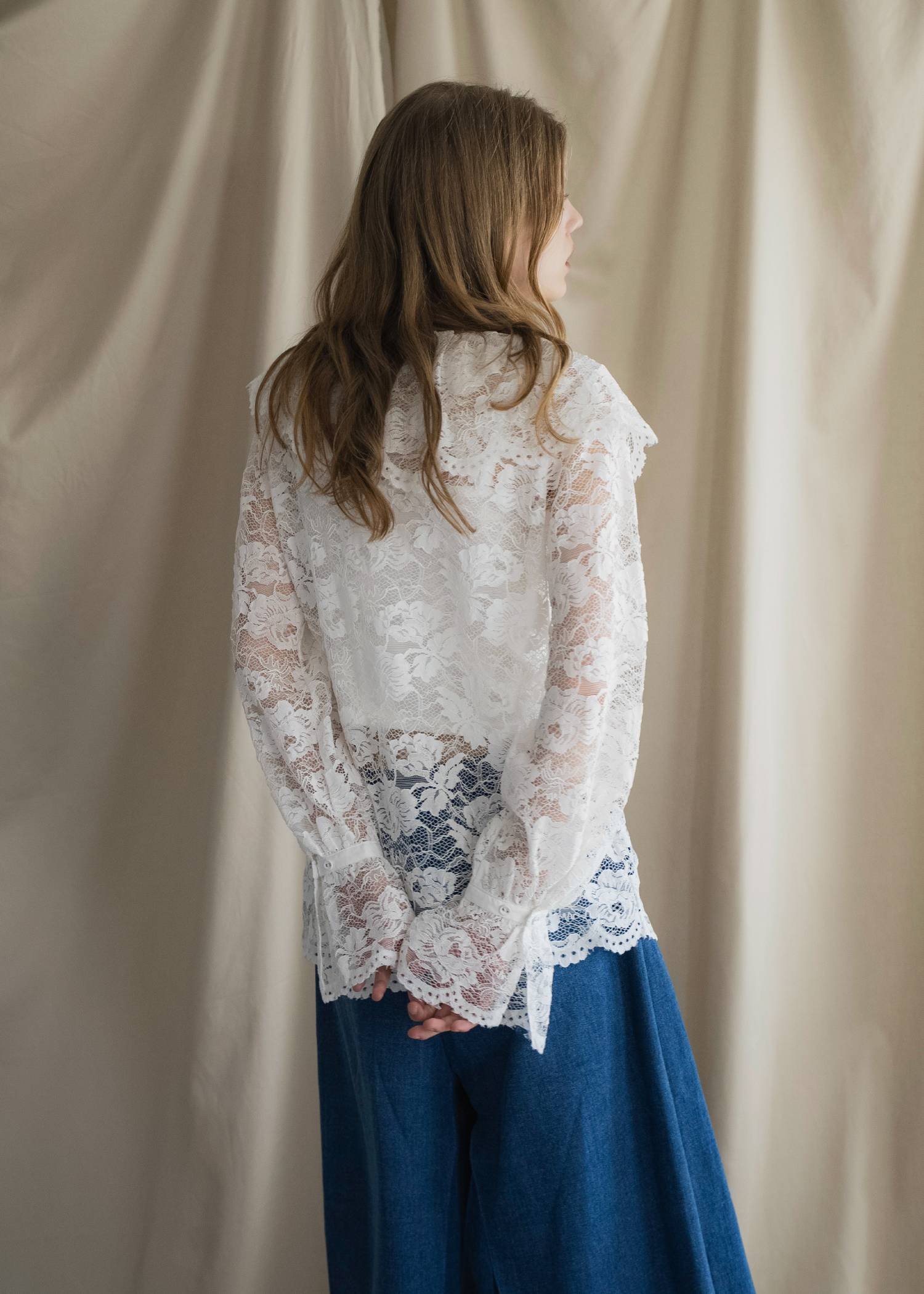 scallop all over lace candy sleeve BL