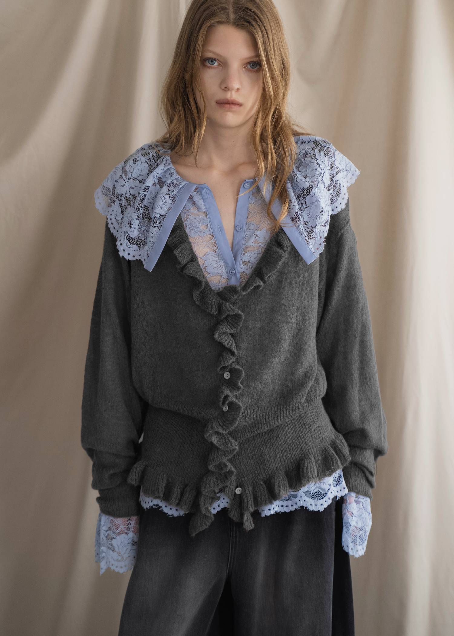 scallop all over lace candy sleeve BL