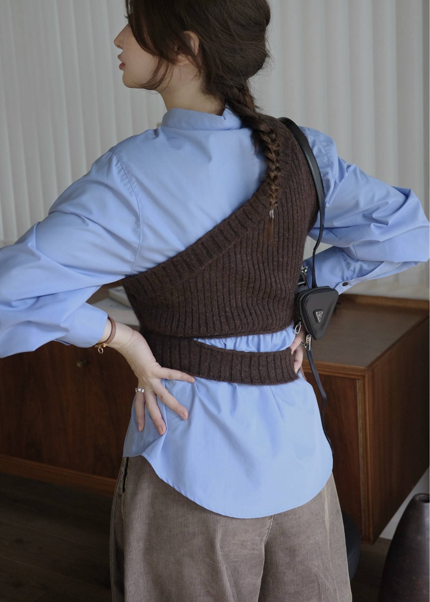 one shoulder knit fold collar docking SH