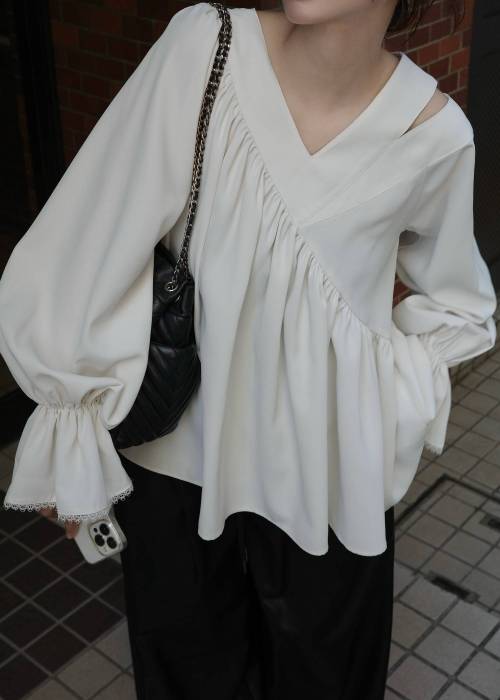 asymmetry open shoulder gather BL