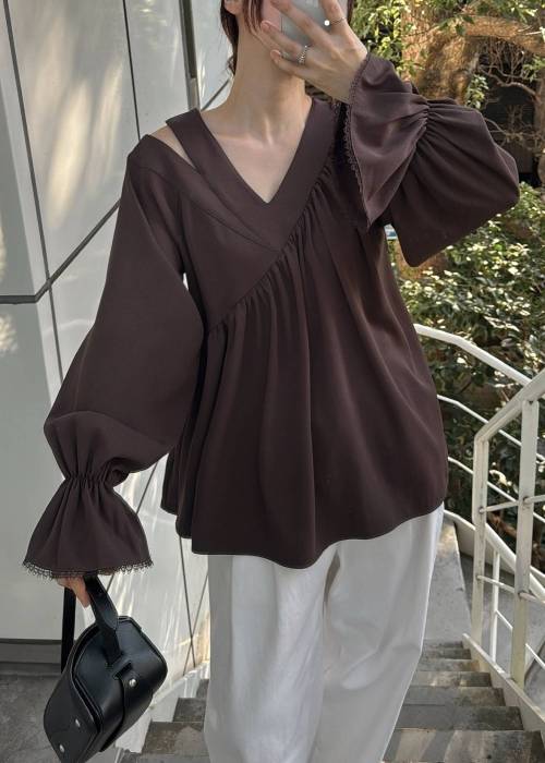 asymmetry open shoulder gather BL