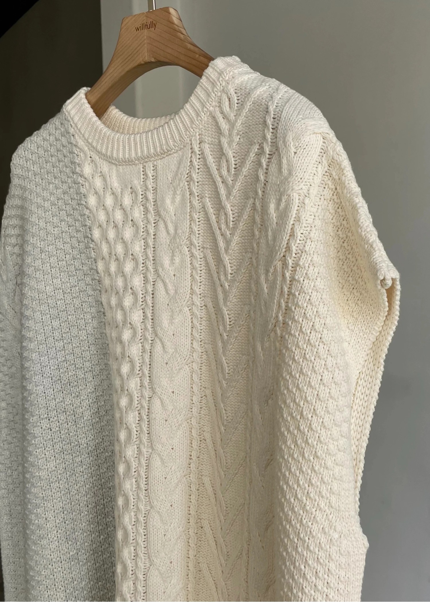 bi color kaftan cable OP