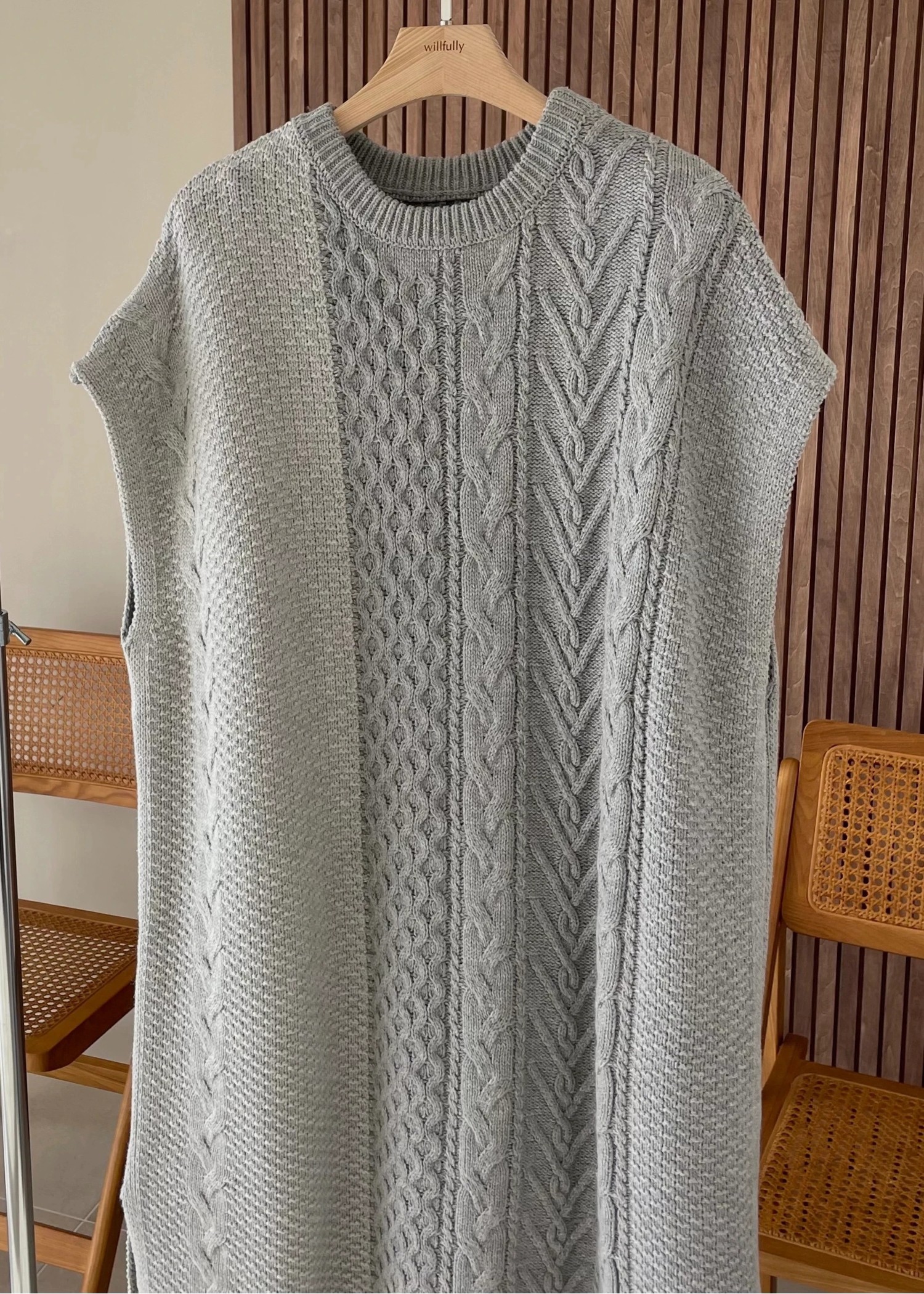 bi color kaftan cable OP