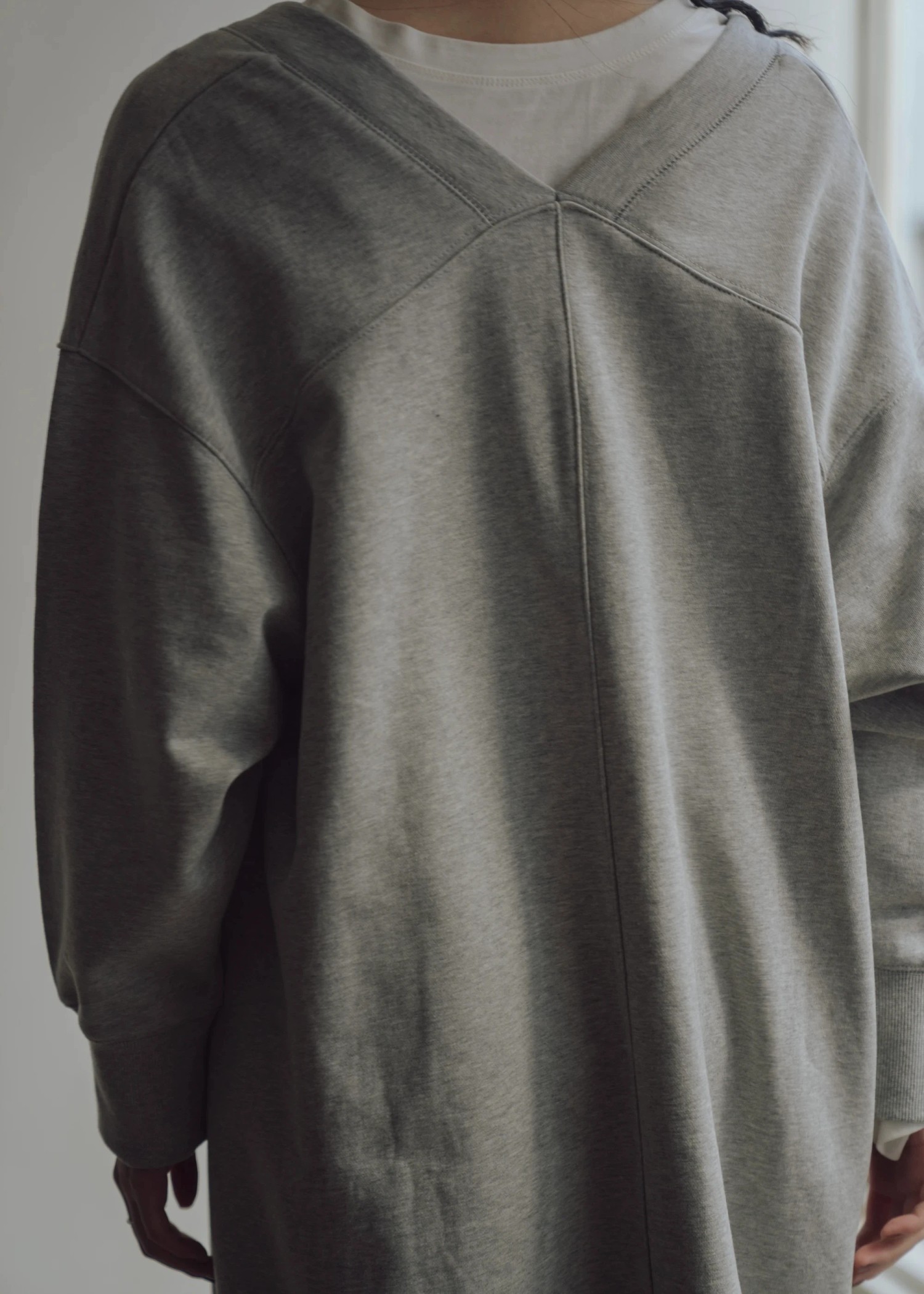 deep v neck 2way sweat OP