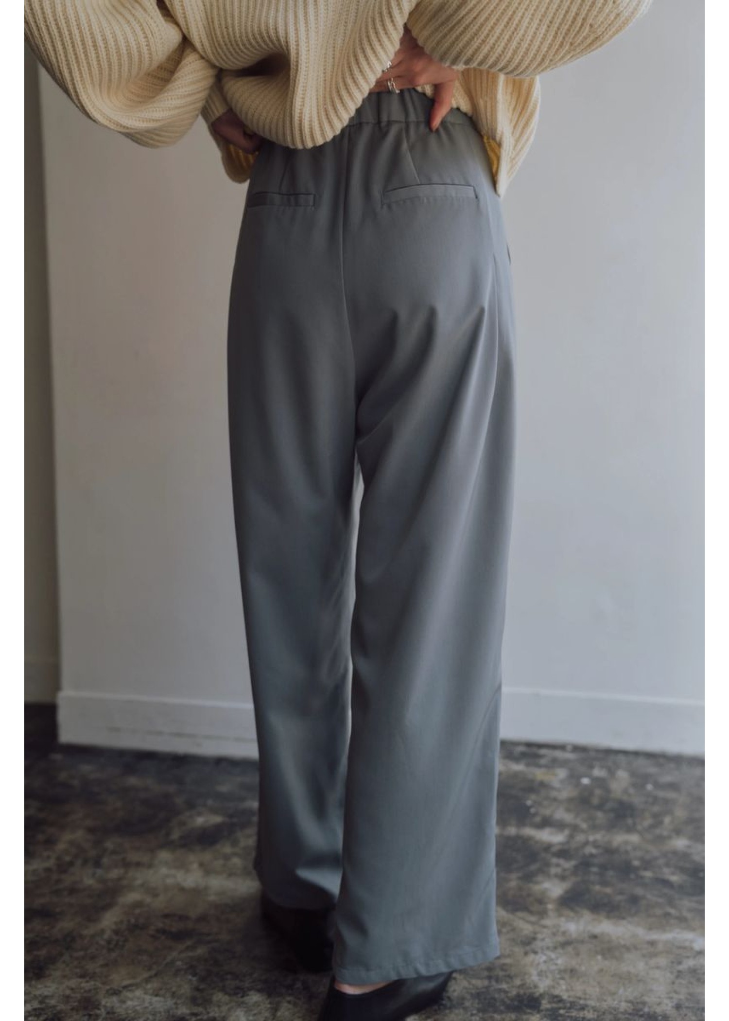 stringy twill many tuck PT