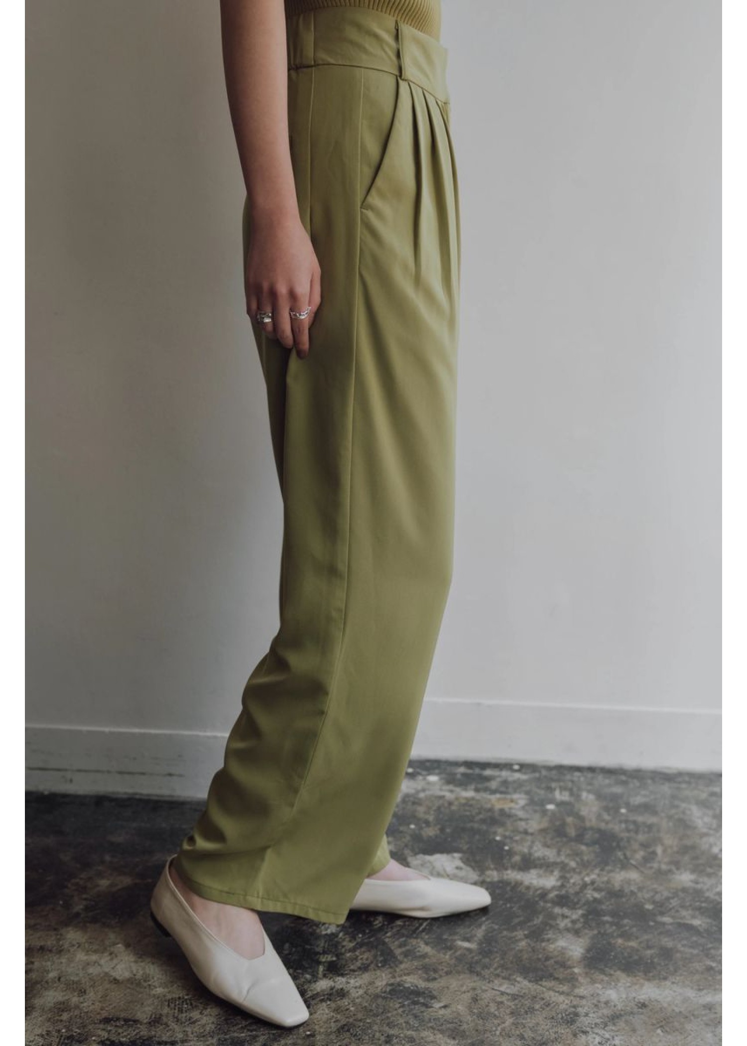 stringy twill many tuck PT