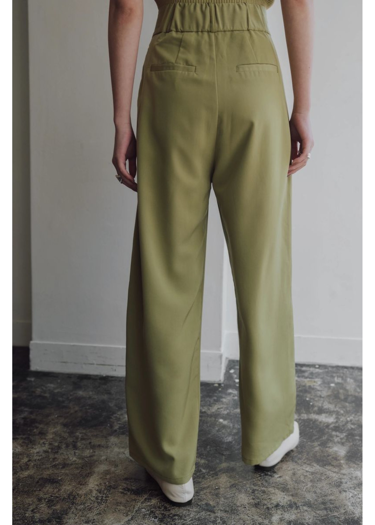 stringy twill many tuck PT