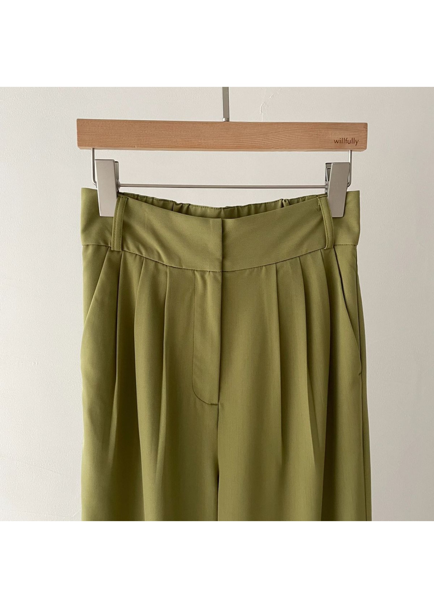 stringy twill many tuck PT