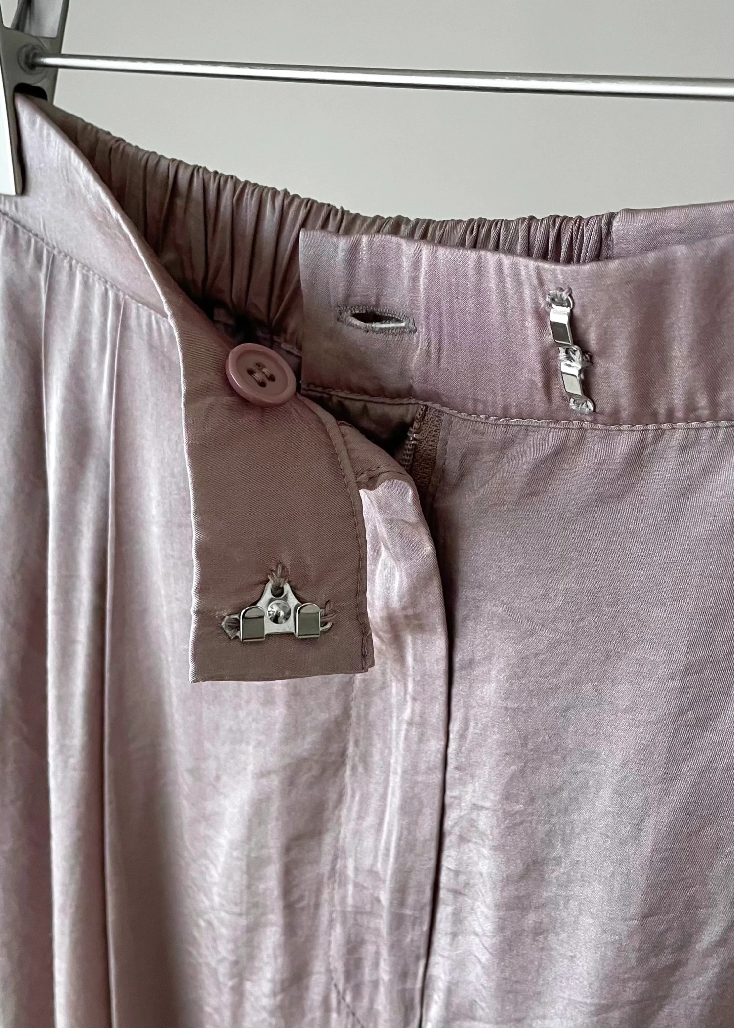 shiny chambray double tuck PT