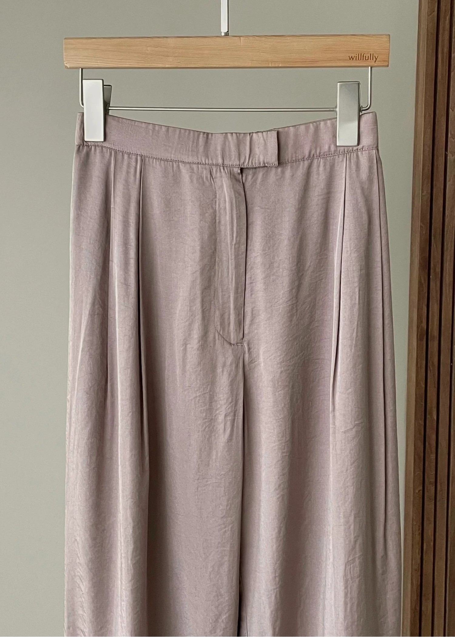 shiny chambray double tuck PT