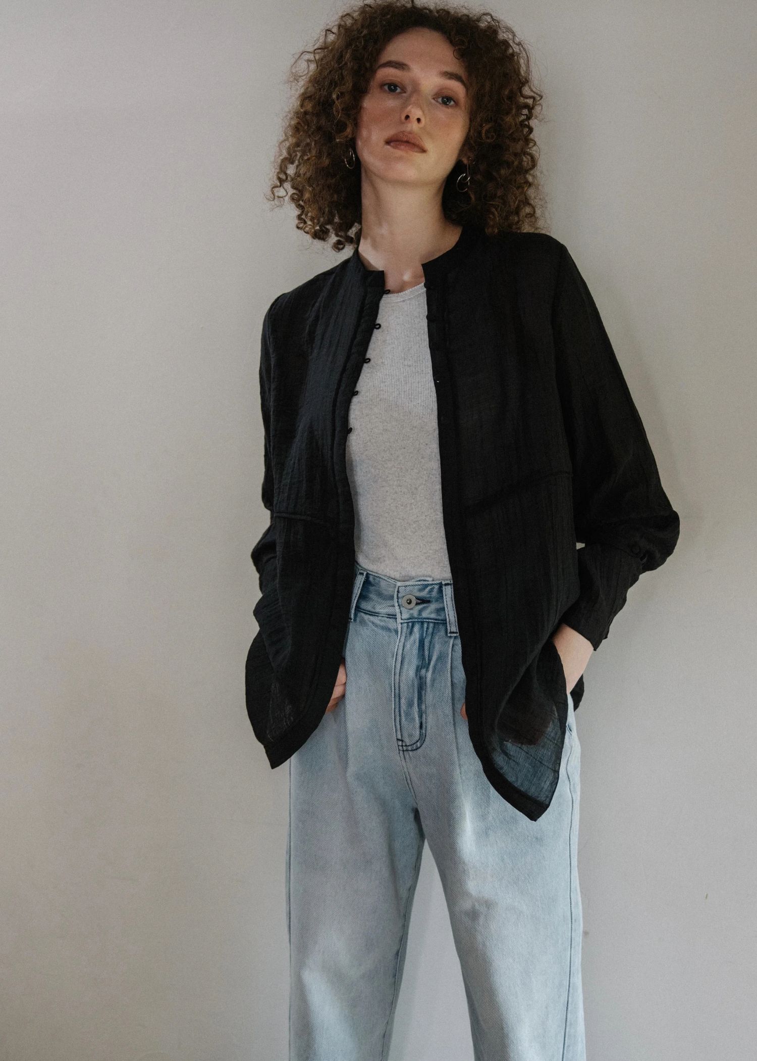 basic crew neck cup rib tank