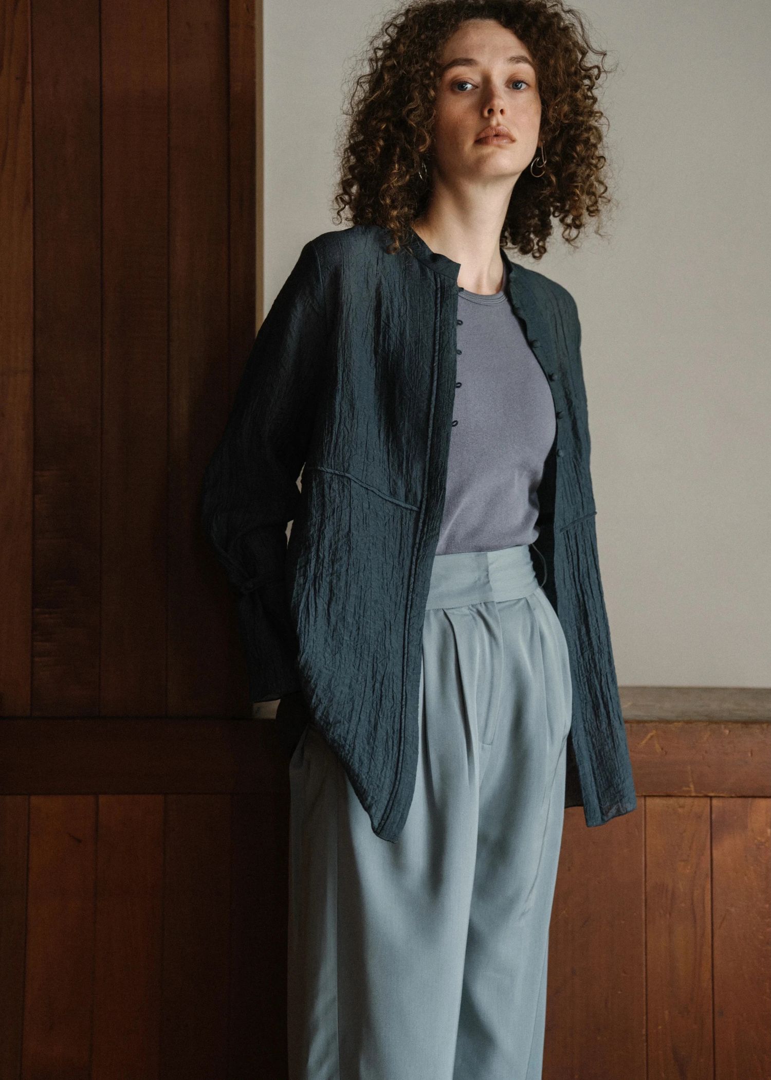 basic crew neck cup rib tank