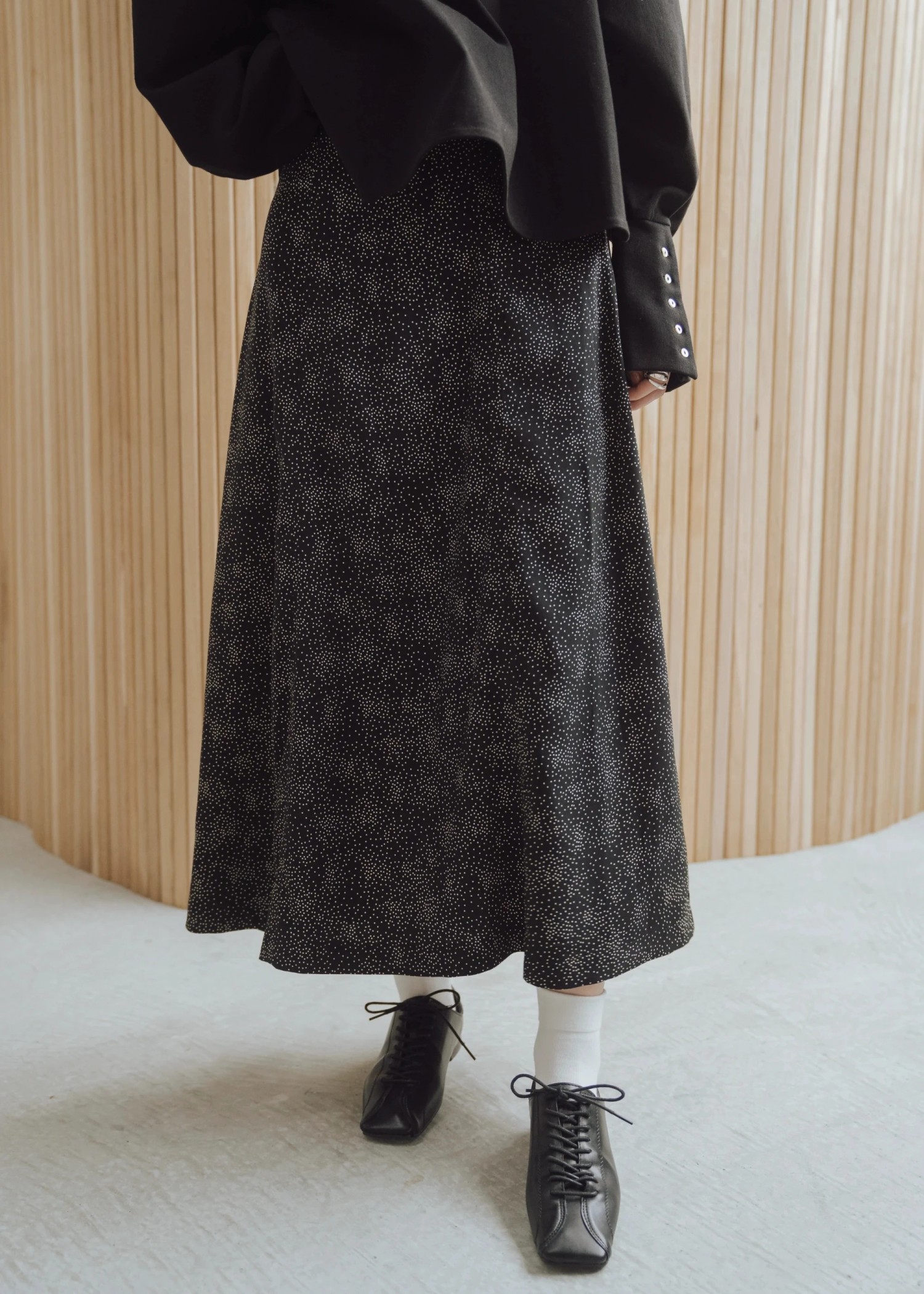 dechine scattered dot slit flare SK