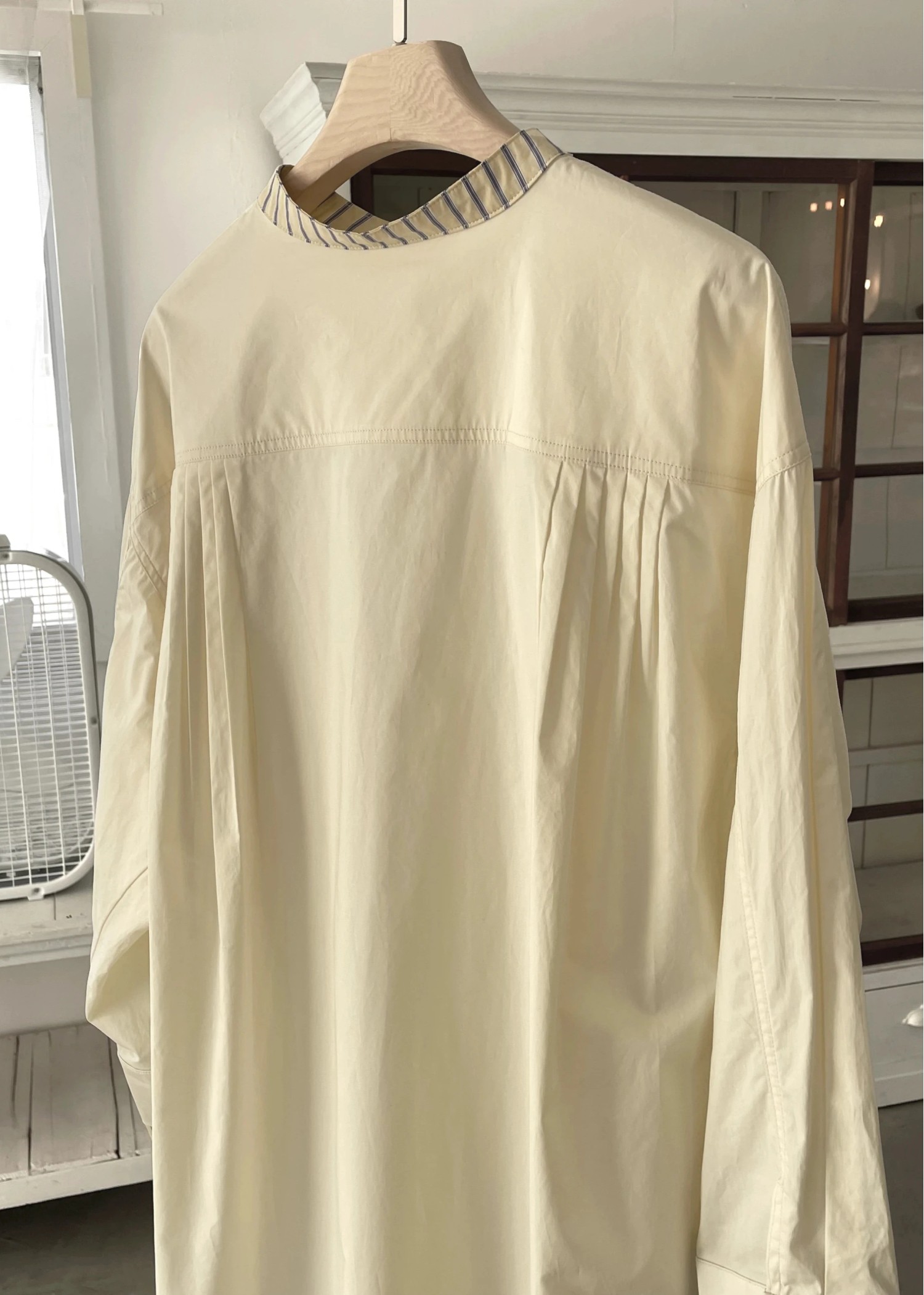 stripe bi collar double cuffs tuck shirt