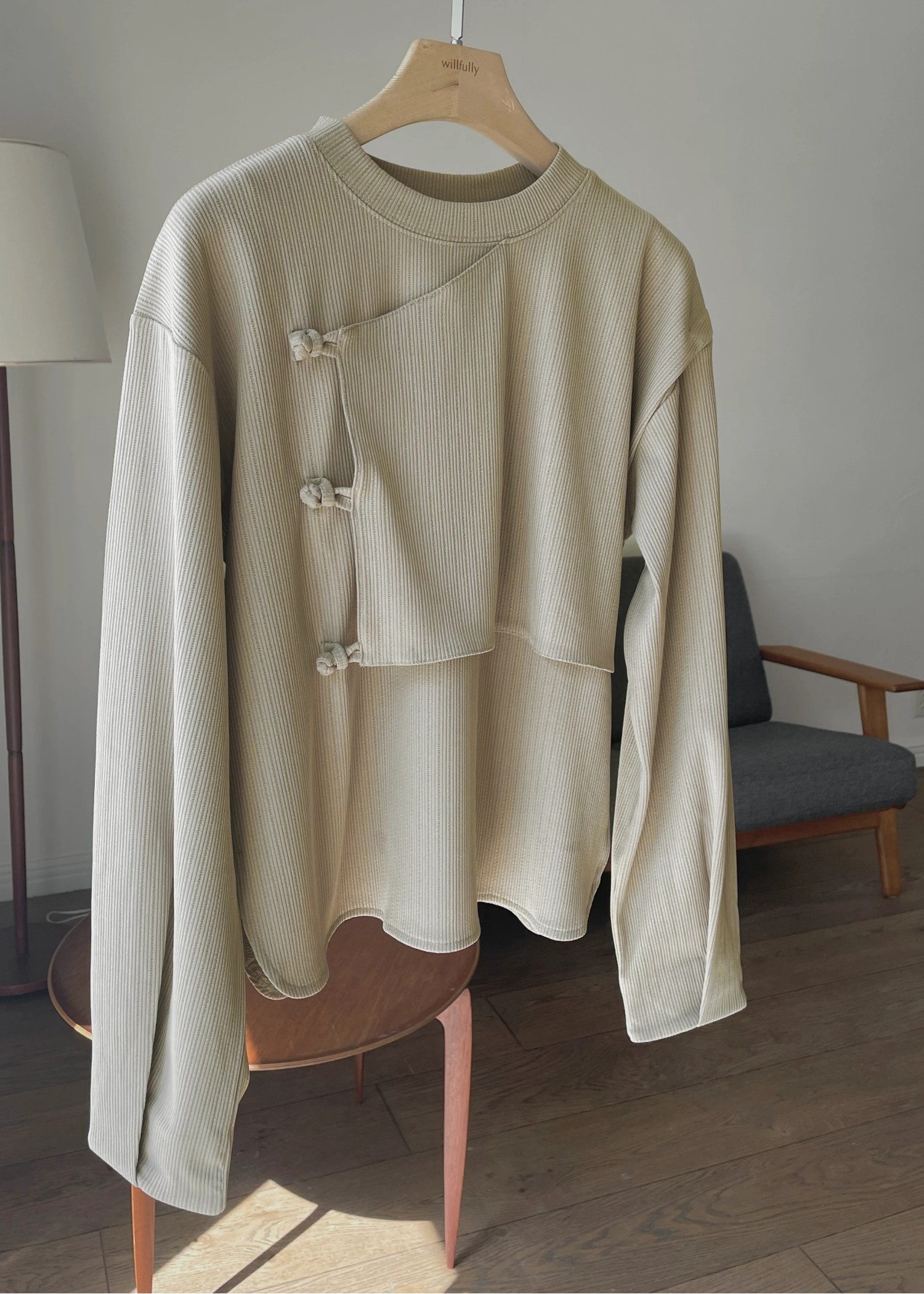 china like eyelet cut tops