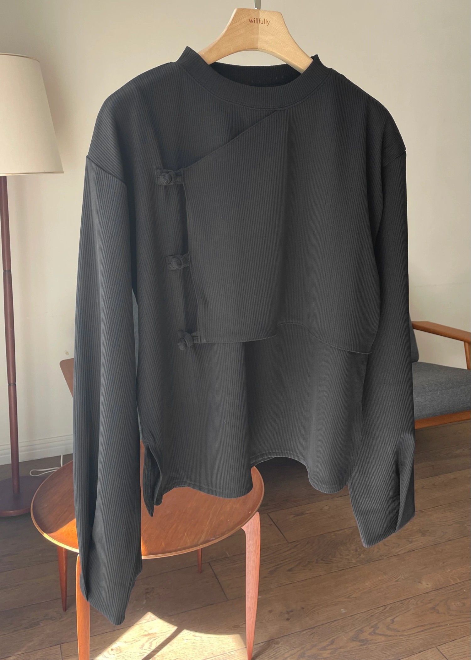 china like eyelet cut tops