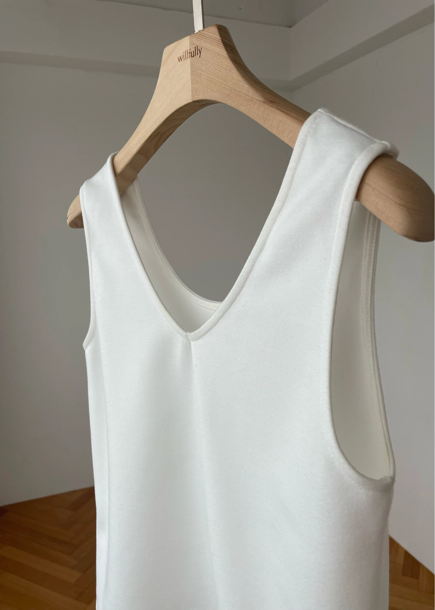 both sides ponte tank