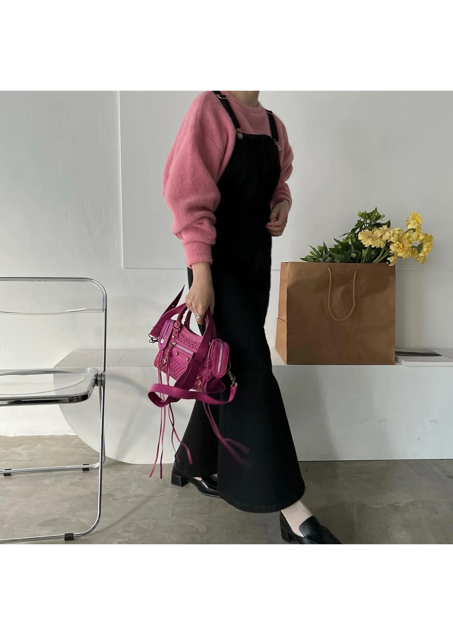 boucle slit sleeve cropped tops