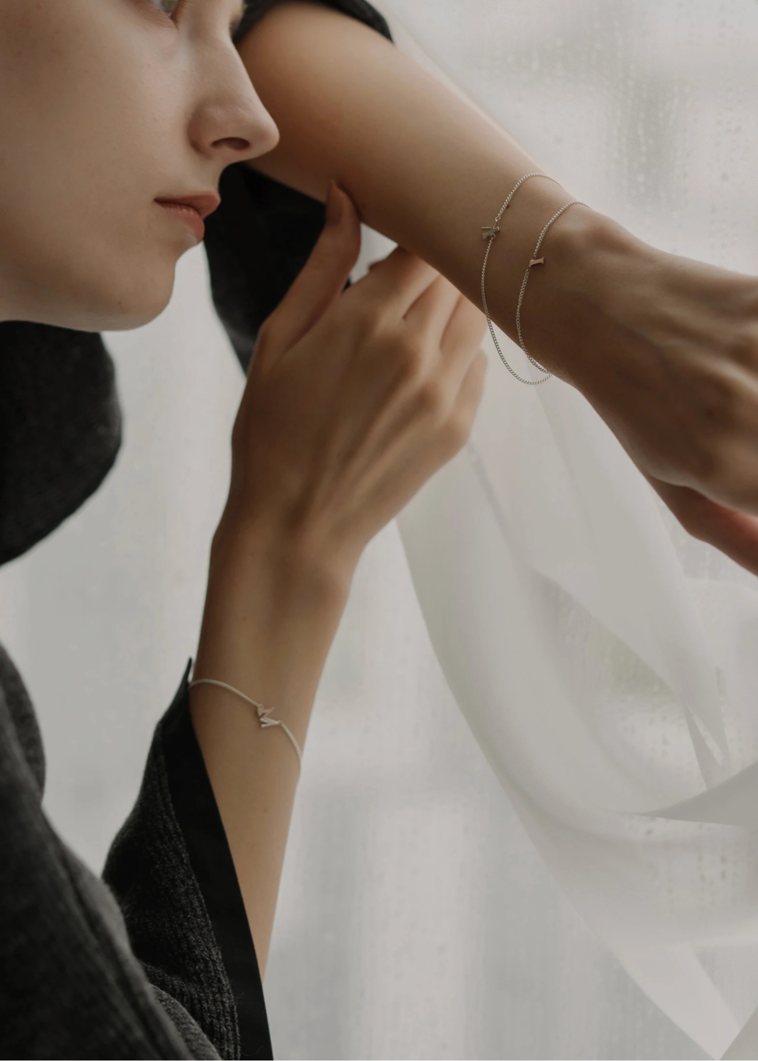 unstable initial motif bracelet