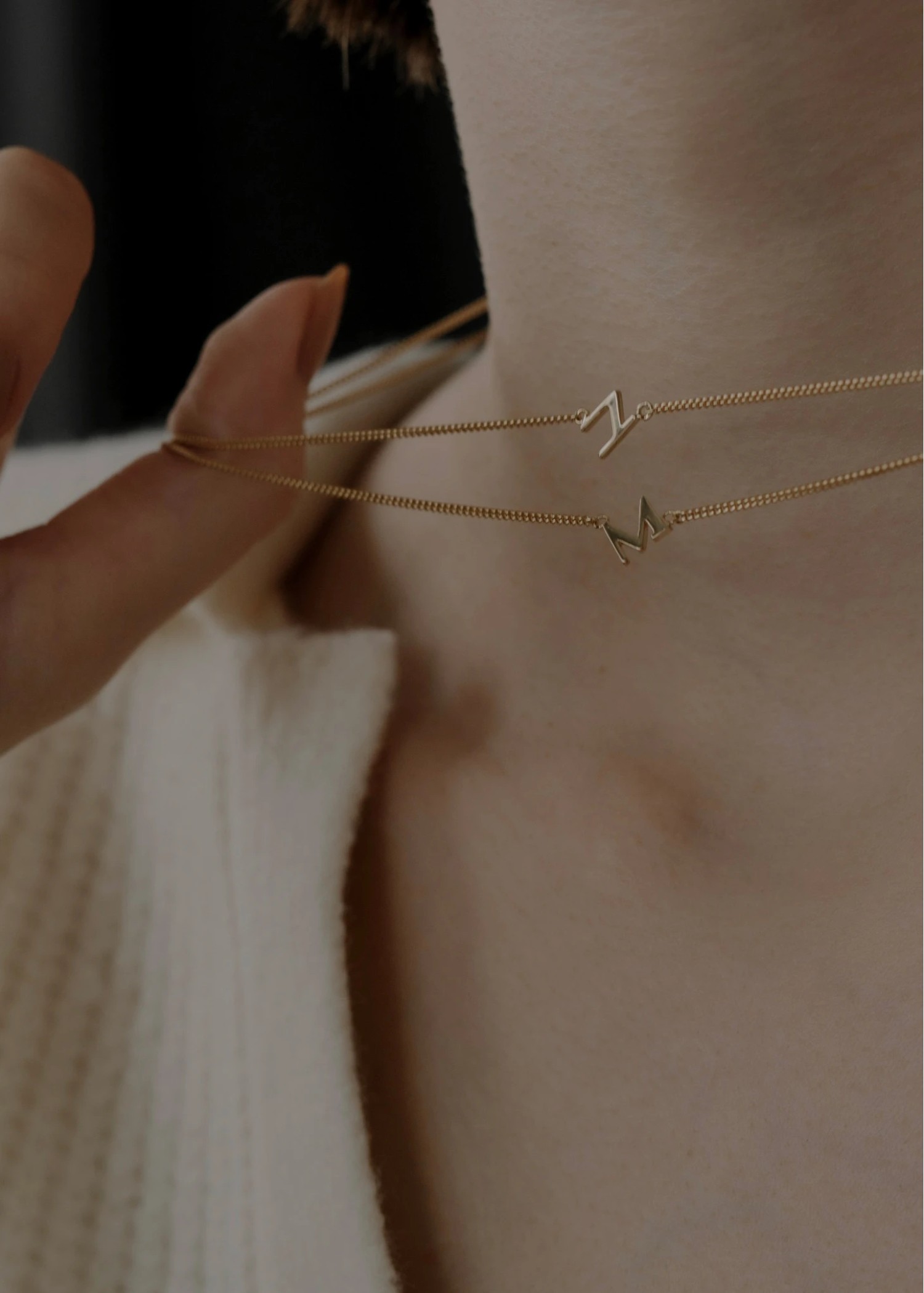 initial motif unstable necklace