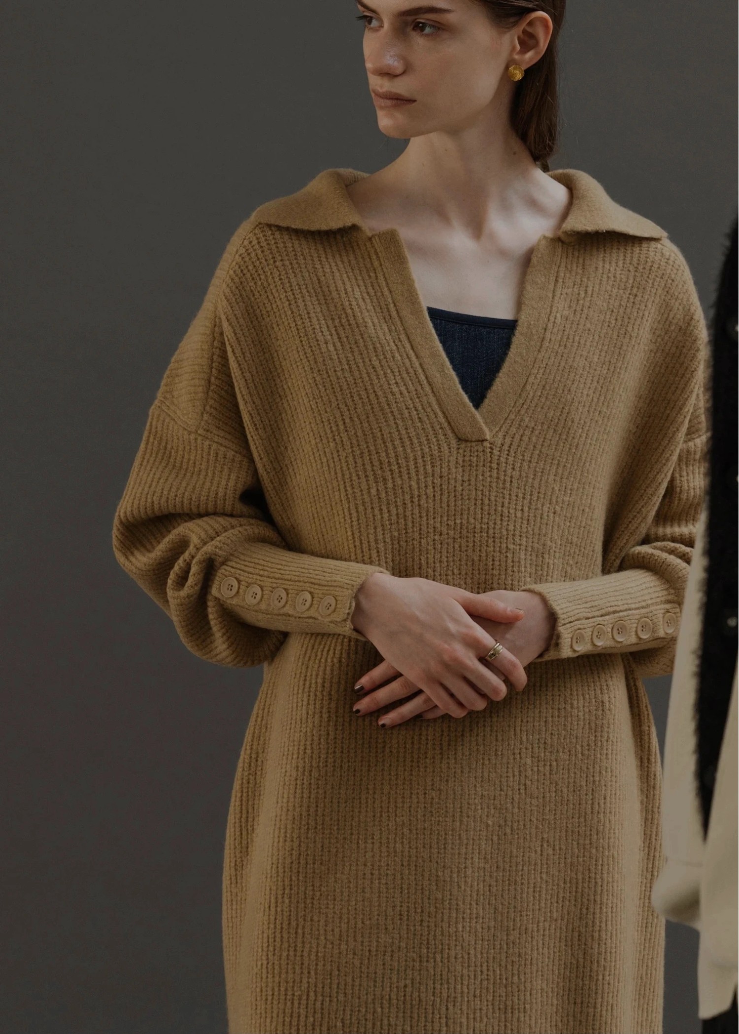 button sleeve v neck collar knit OP