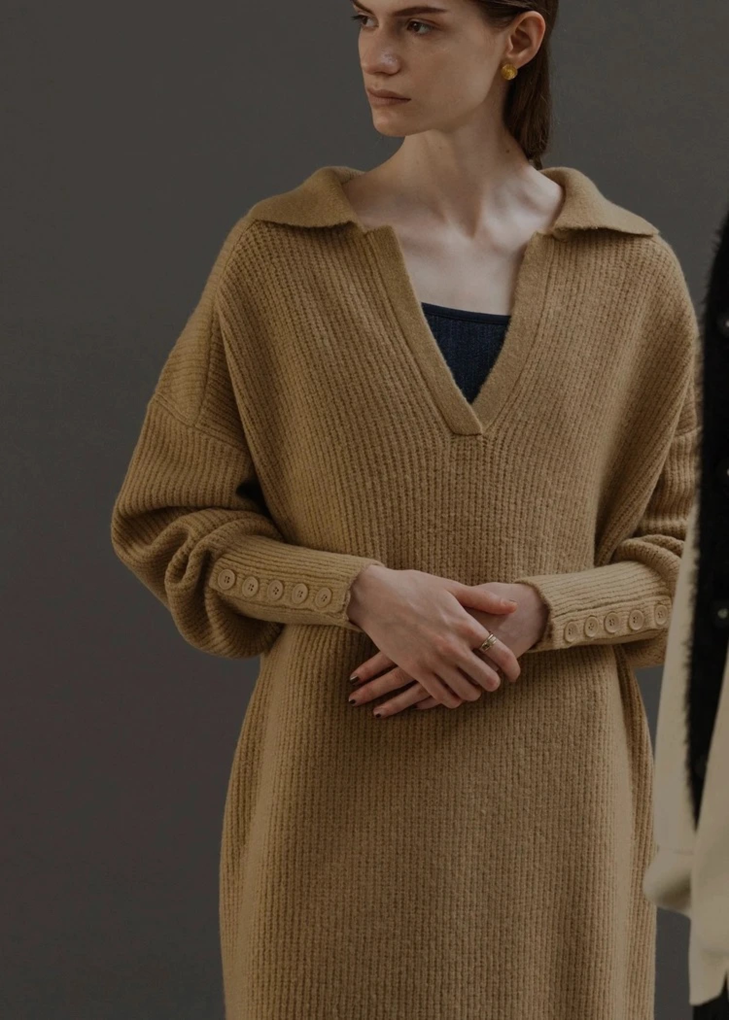 button sleeve v neck collar knit OP