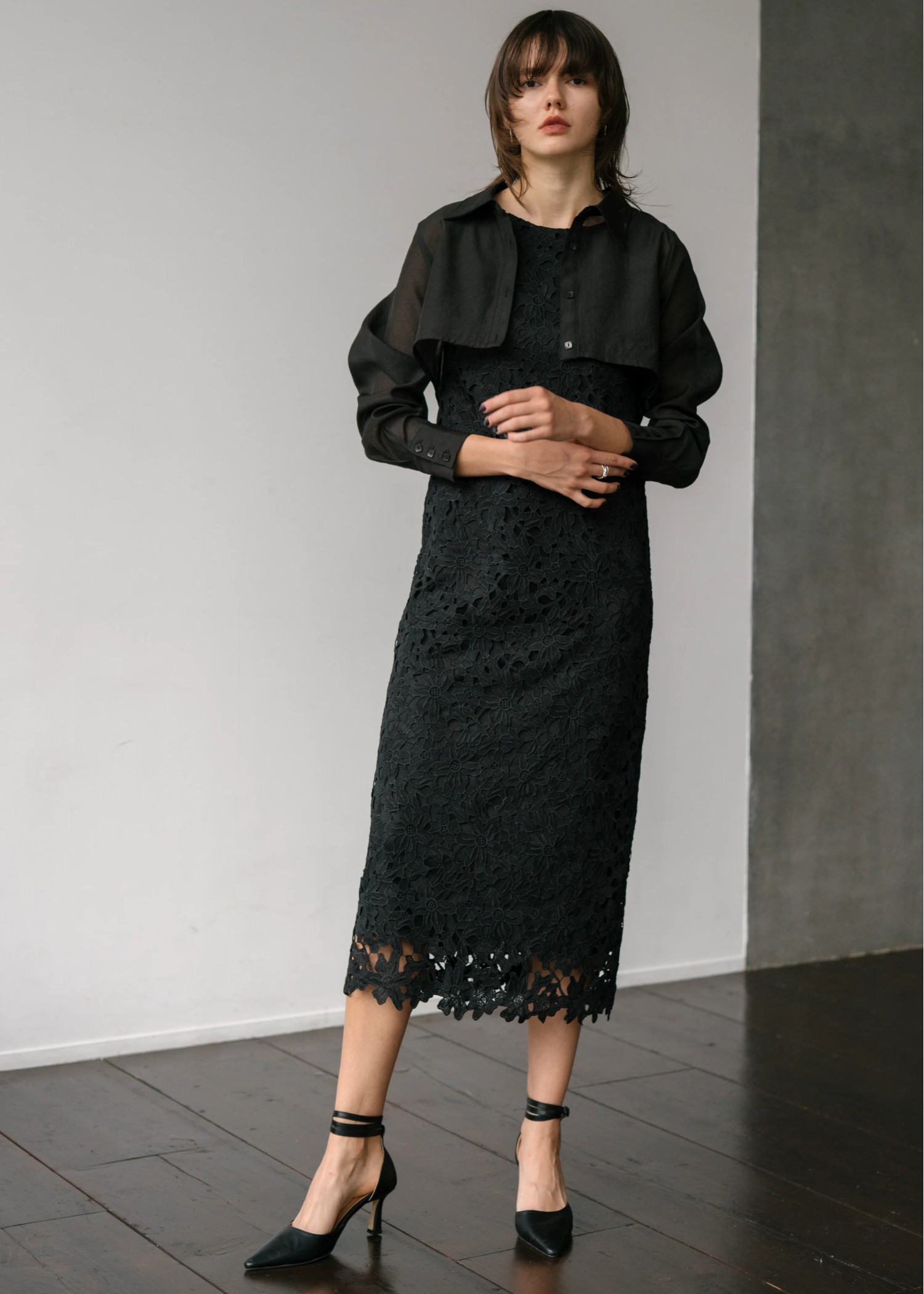 sheer shirt layered no sleeve lace OP