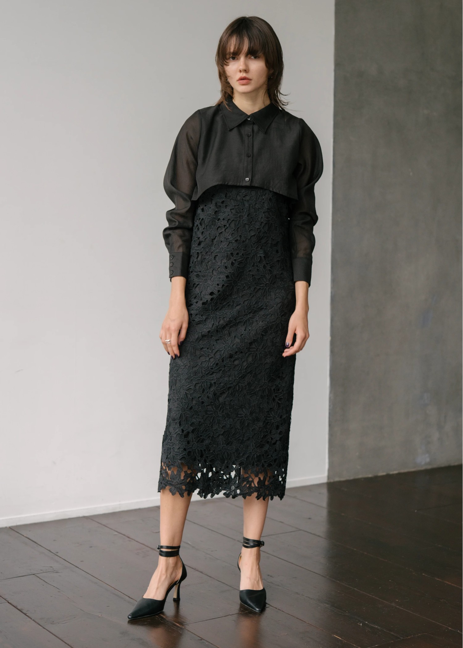 sheer shirt layered no sleeve lace OP