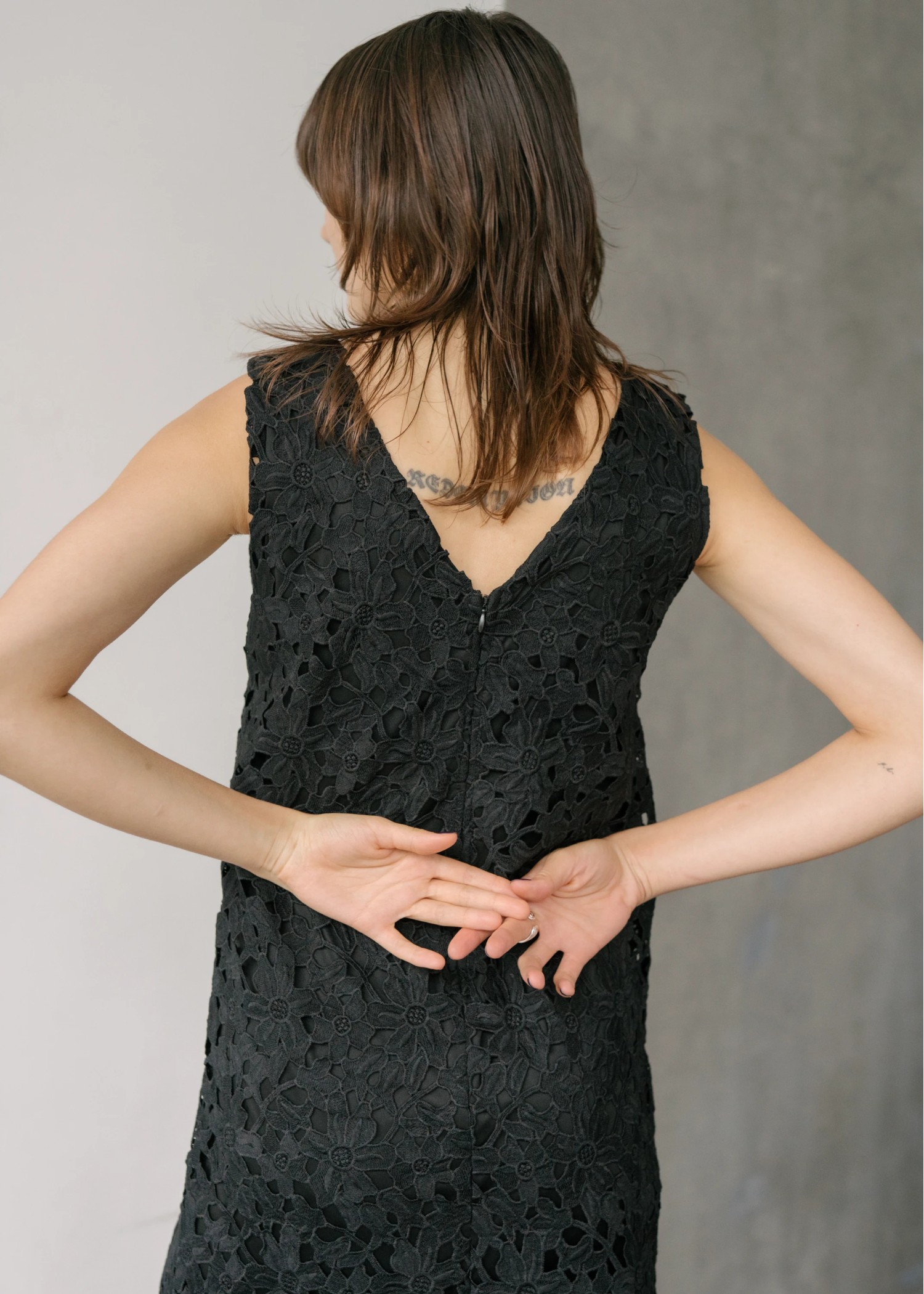 sheer shirt layered no sleeve lace OP