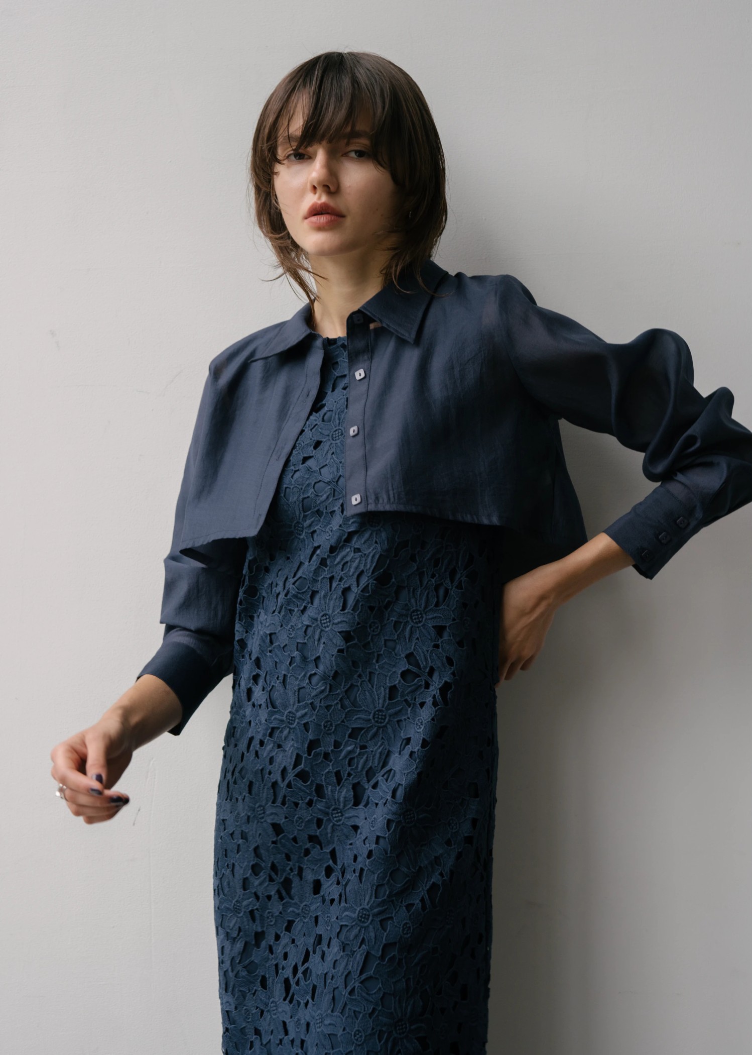 sheer shirt layered no sleeve lace OP