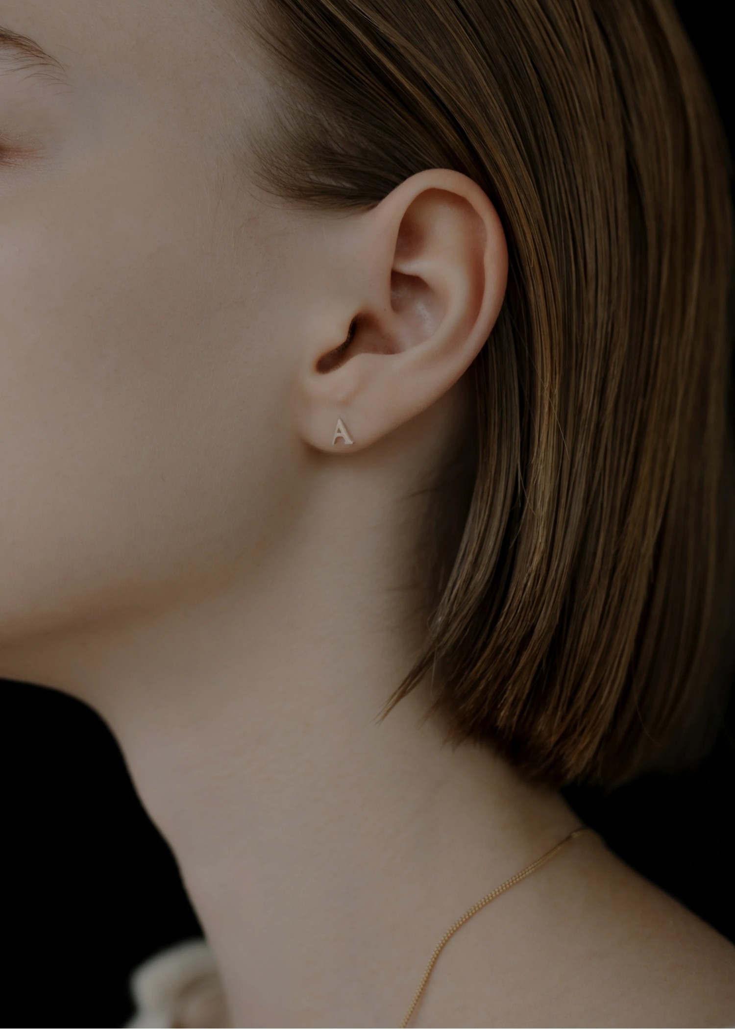 tiny bit initial motif pierce