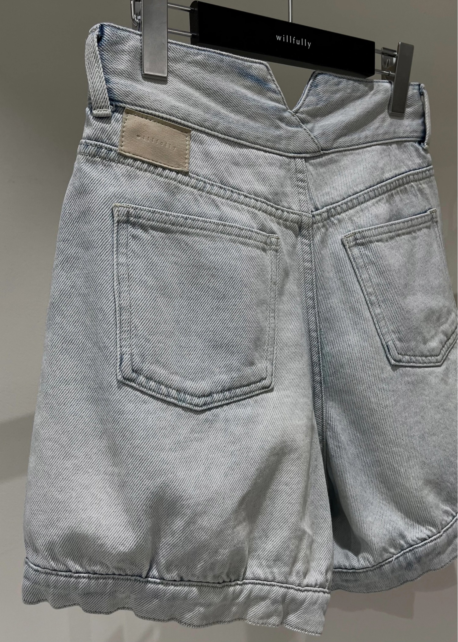 front tuck balloon denim PT