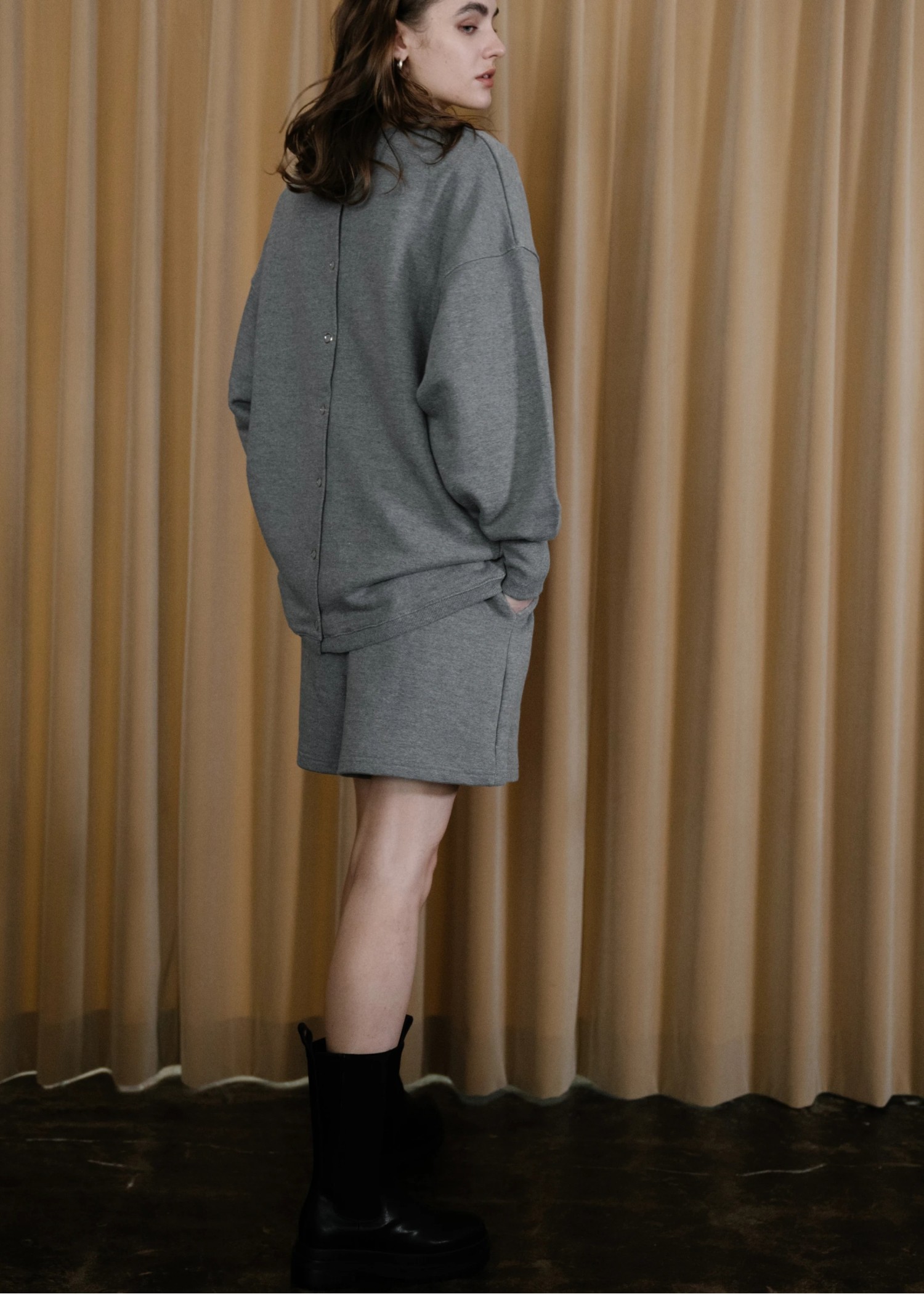 front tuck relax short sweat PT(BRD)AHY