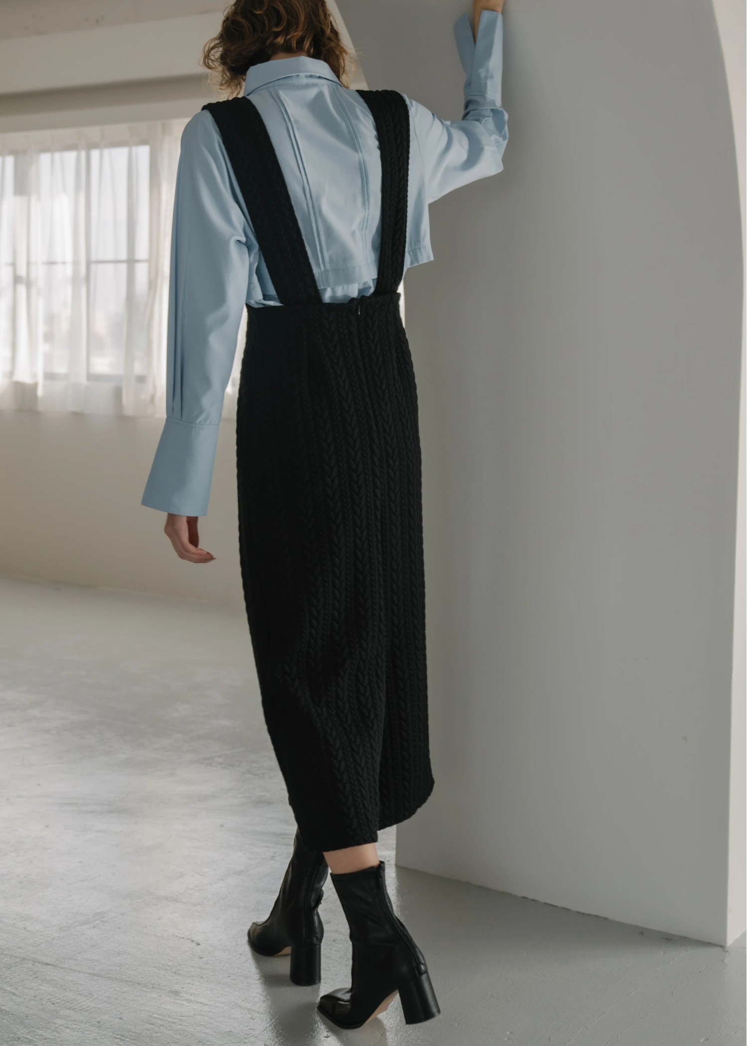 cable like suspenders tight SK