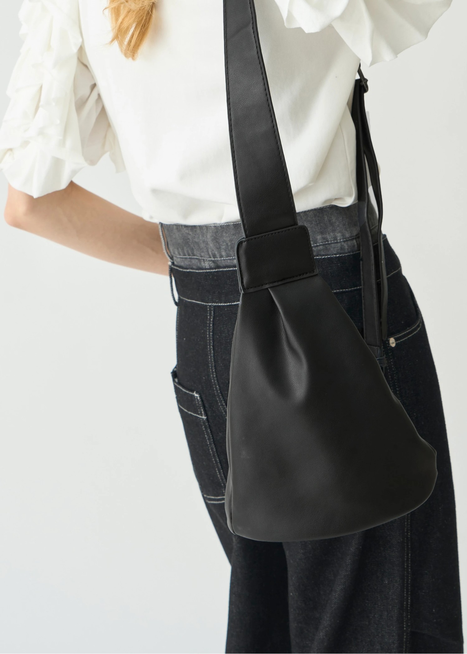 triangle bucket 2way bag