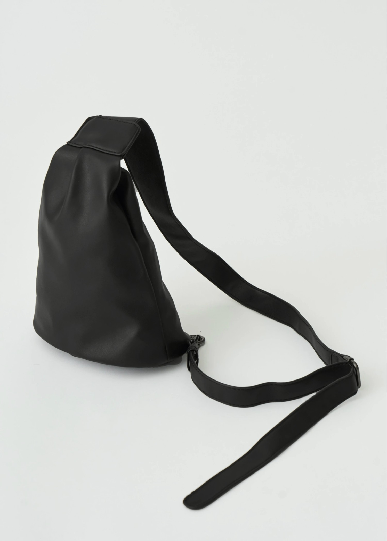 triangle bucket 2way bag