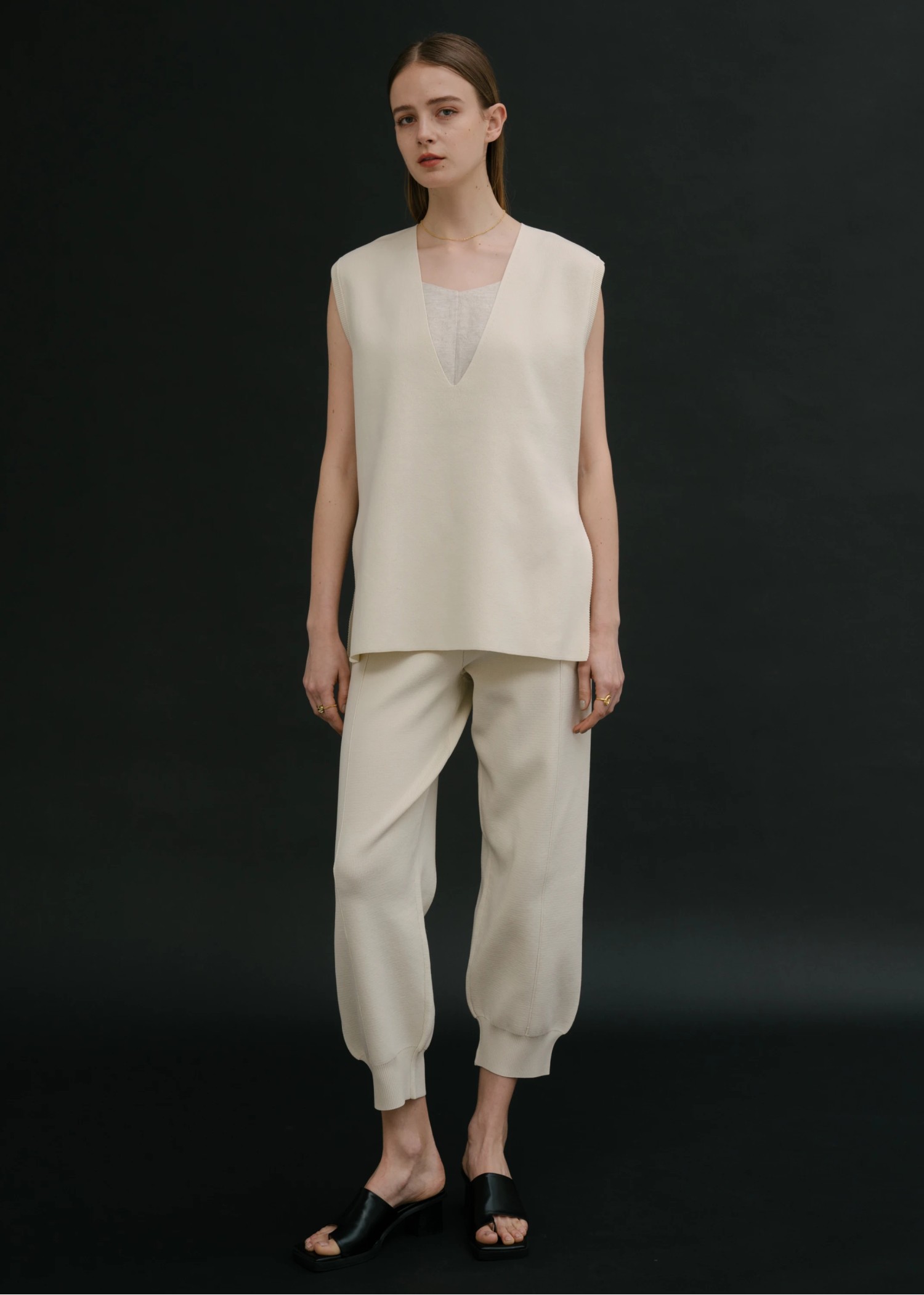 deep v neck 2way knit vest