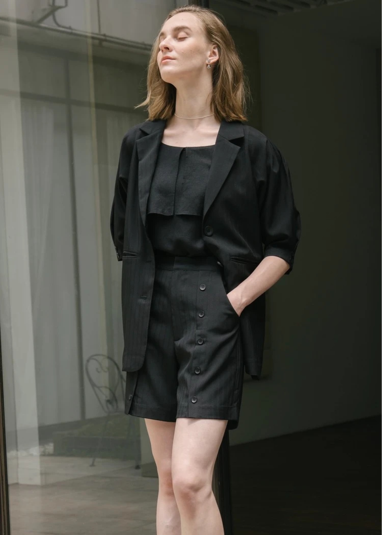 front button detail short PT