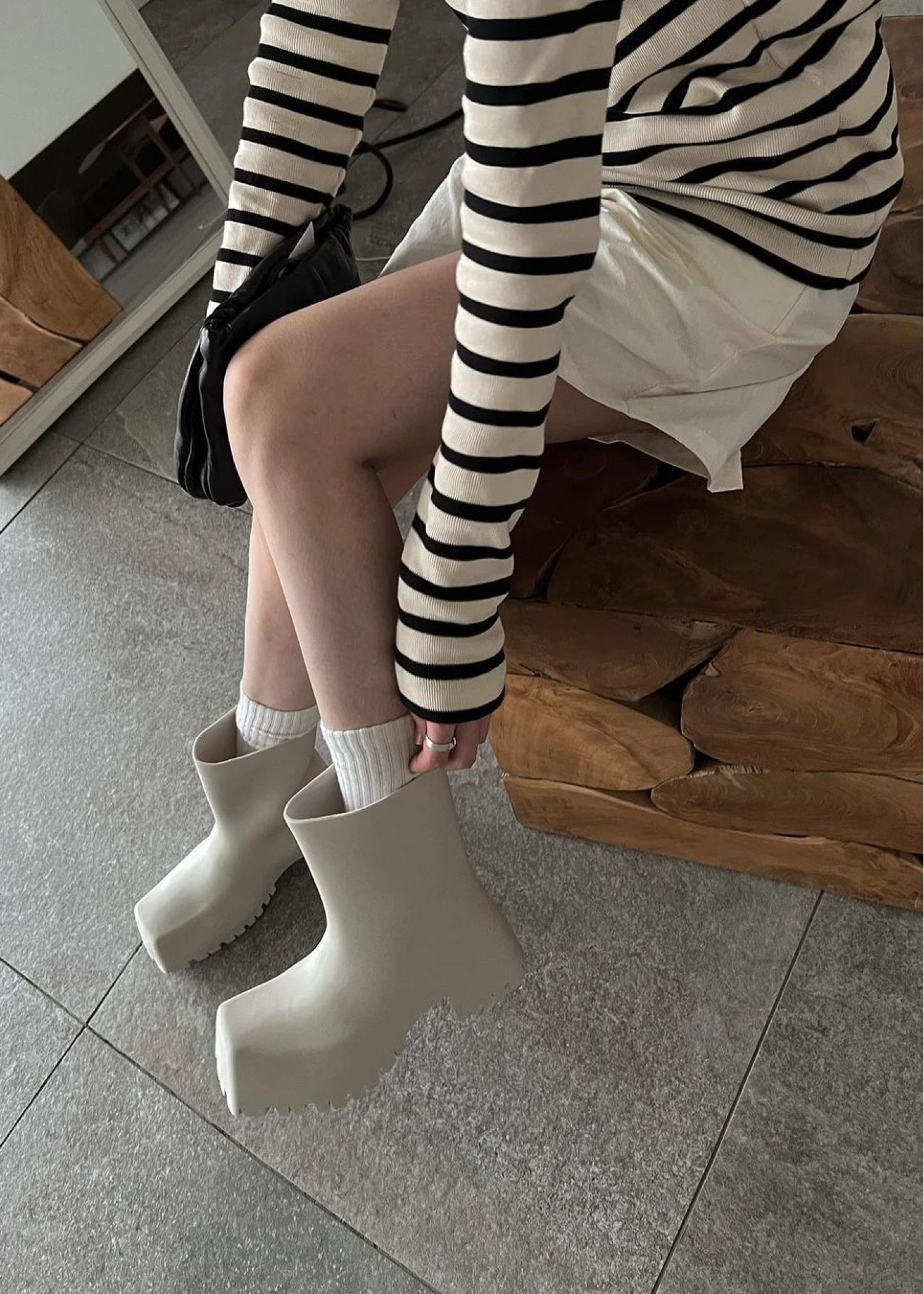 square toe mat rain boots