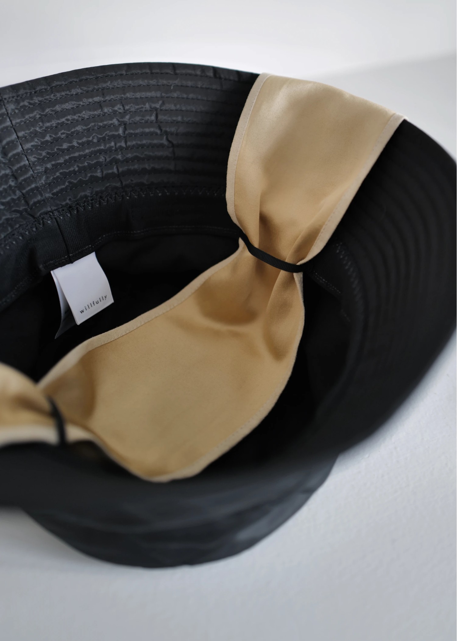 suede ribbon quilting bucket hat