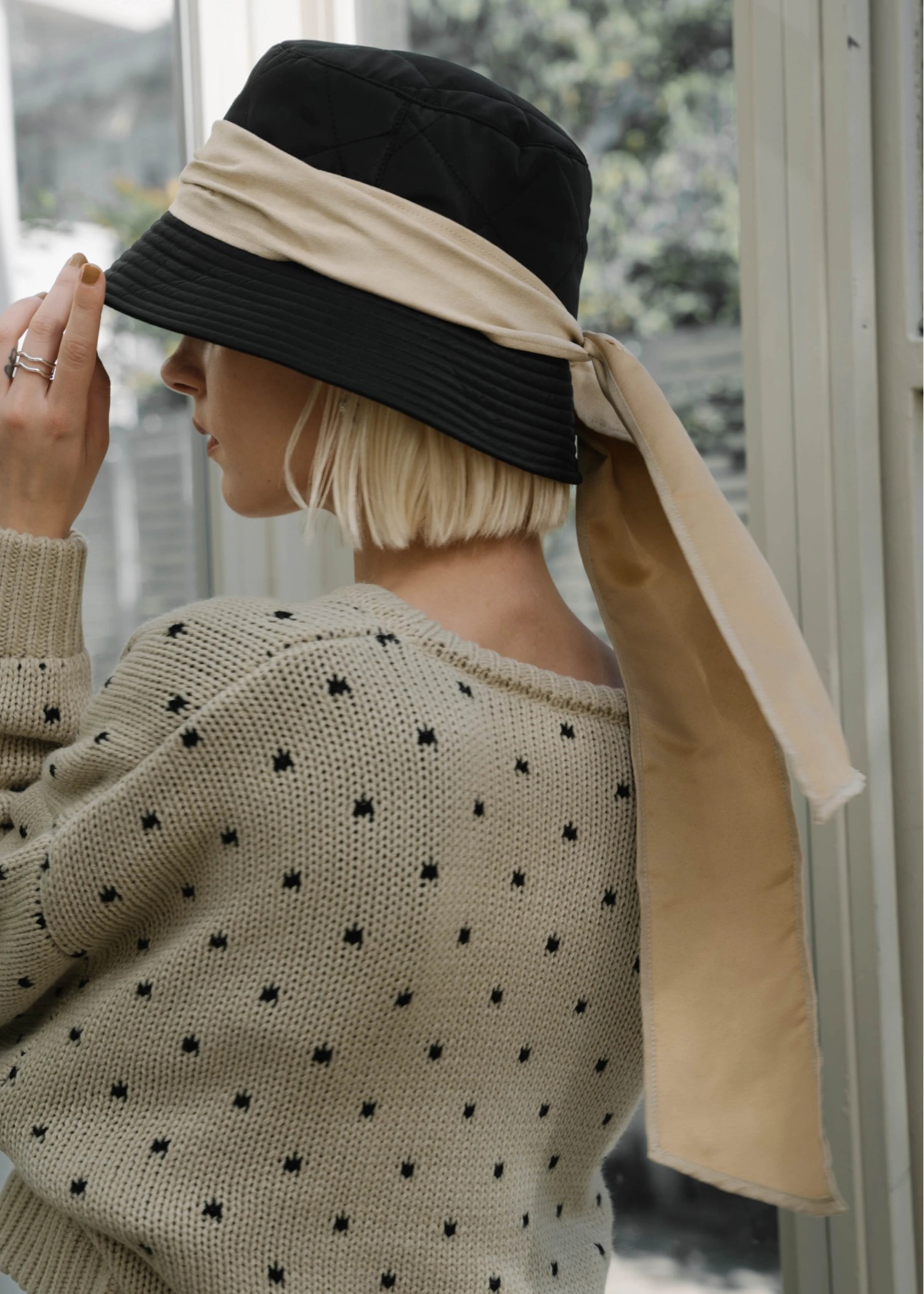 suede ribbon quilting bucket hat