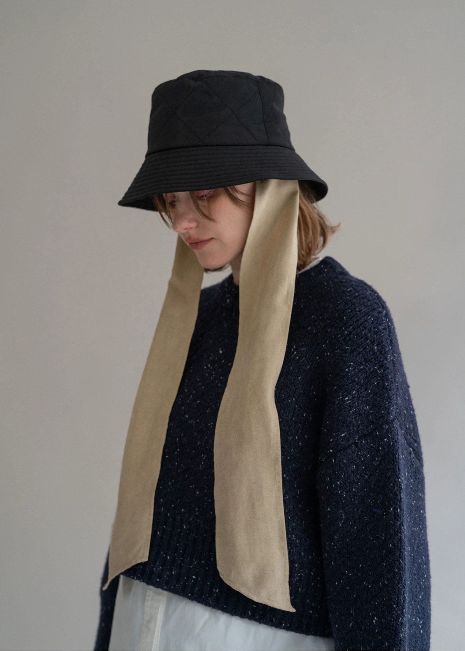 suede ribbon quilting bucket hat