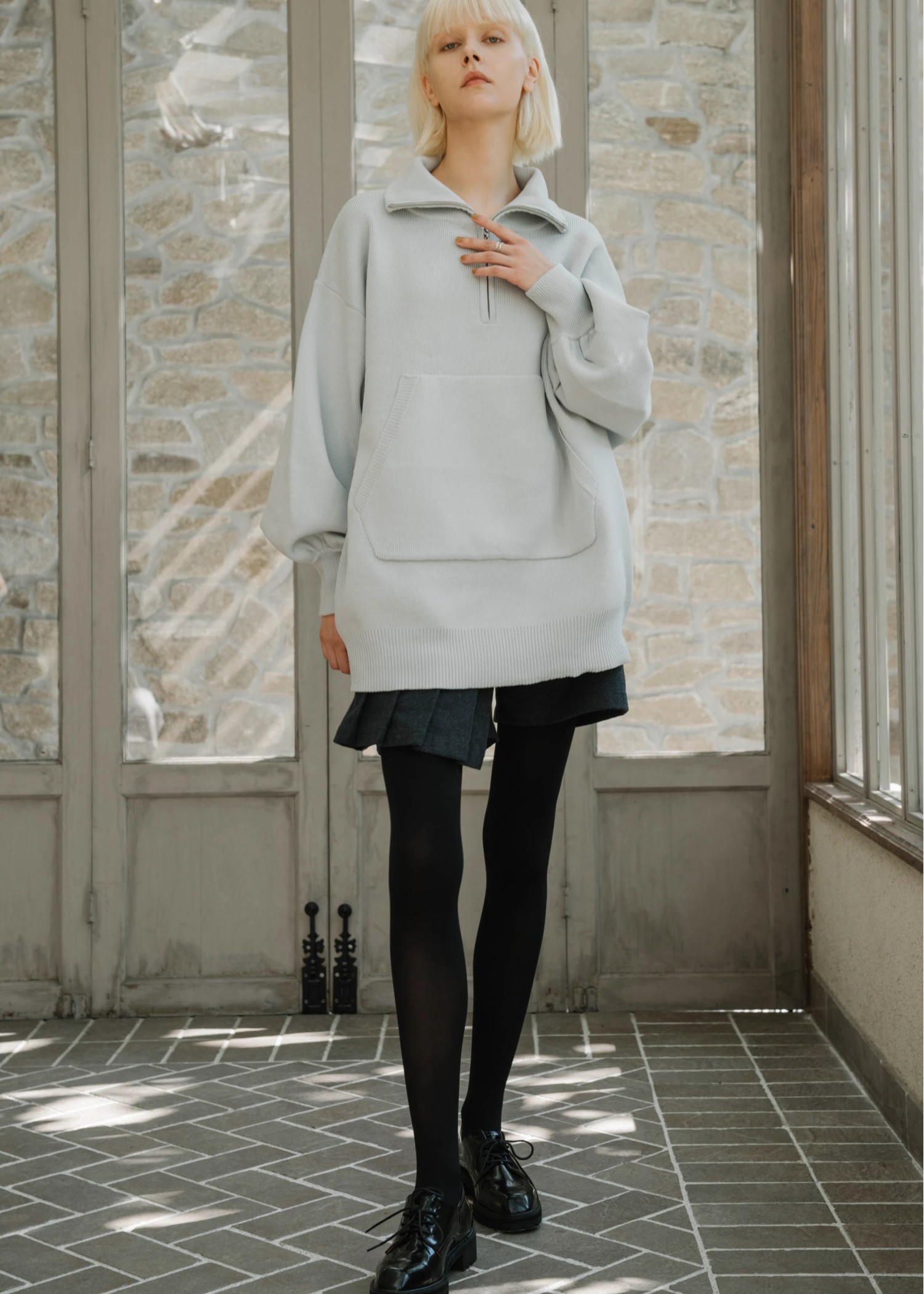 selectable aerial muff pocket half zip knit