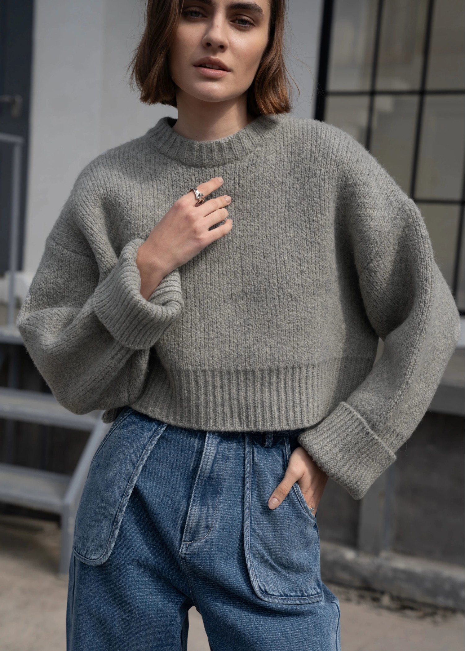 jacquard big silhouette short knit